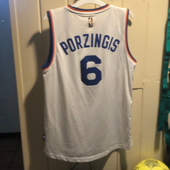 Porzingas Knicks Jersey Men’s small - Picture 2 of 4